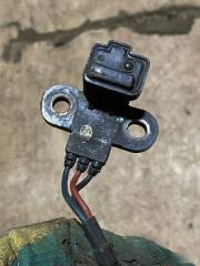 Датчик положения распредвала Mitsubishi Pajero 2