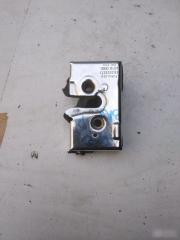 Замок двери задний правый Audi 100