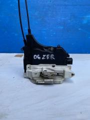 Замок двери передний правый Mitsubishi Outlander XL 2005-2009