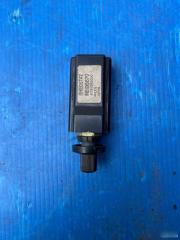 Кнопка освещения панели приборов Mitsubishi Pajero 2