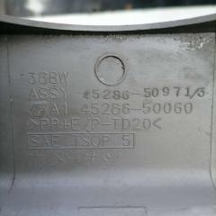 Кожух рулевой колонки LS 2008 Кожух рулевой колонки LS 2008