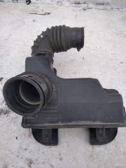 Корпус воздушного фильтра Dodge Caravan 3 1995-2000