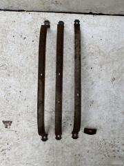 Крепление бензобака Jetta 2 1984-1992 Крепление бензобака Jetta 2 1984-1992
