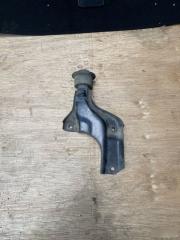 Запчасть подушка двс передняя Audi 80