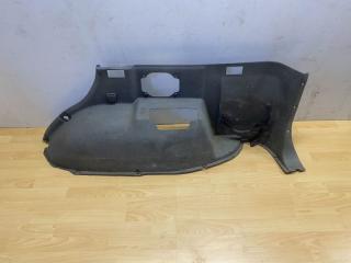 Обшивка багажника правая Mitsubishi Pajero 2