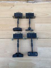 Ограничитель двери передний Mercedes S Б/У Ограничитель двери передний Mercedes S