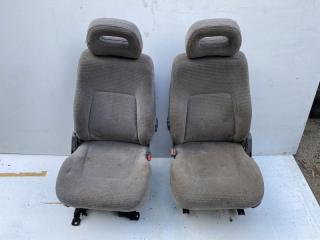 Сиденья передние Mitsubishi Pajero 2 1991-1997