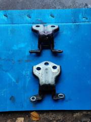 Петли двери задние правые SsangYong Kyron