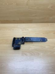 Петля двери багажника Mitsubishi Pajero 2