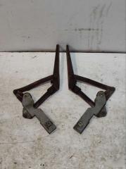 Петли капота Audi 100 1990-1994 Б/У Петли капота Audi 100 1990-1994