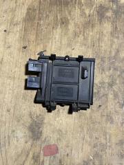 Запчасть резистор отопителя Audi 80 B4