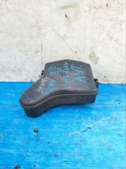 Фото запчасти резонатор воздушного фильтра Mitsubishi Outlander 1 2002-2009 Б/У запчасть Запчасть резонатор воздушного фильтра Mitsubishi Outlander 1 2002-2009