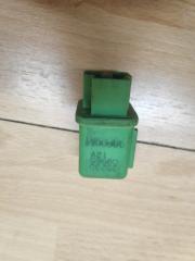 Реле топливного насоса Nissan Primera