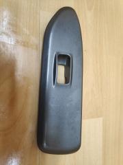 Накладка блока управления стеклоподъемниками Mitsubishi Lancer 9 2006