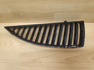 Решетка радиатора правая Mitsubishi Lancer 9 2006