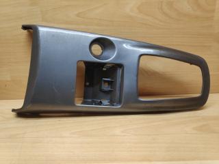 Консоль центральная Mitsubishi Lancer 9 2006 Б/У Консоль центральная Mitsubishi Lancer 9 2006
