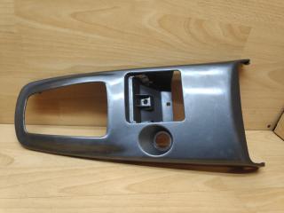 Консоль центральная Mitsubishi Lancer 9 2006 Б/У Консоль центральная Mitsubishi Lancer 9 2006