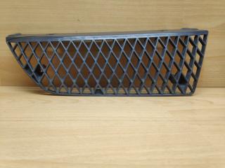 Решетка радиатора правая Mitsubishi Lancer 9 2006