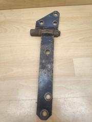 Петля двери багажника Mitsubishi Pajero 2