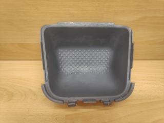 Бардачок Dodge Caravan 3