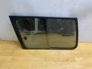 Стекло кузова заднее левое Mitsubishi Pajero 2 1999