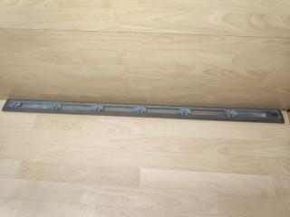 Молдинг двери передний левый A8 D2