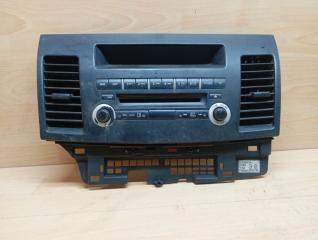 Консоль магнитолы Mitsubishi Lancer 10 2008