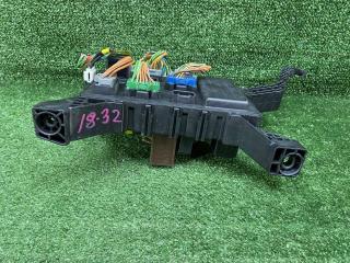 Блок предохранителей X-TYPE 2 005 X400 AJ20