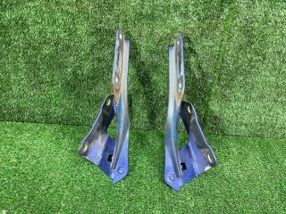 Фото запчасти петля капота HONDA ACCORD 8 2009 контрактная запчасть Запчасть петля капота HONDA ACCORD 8 2009
