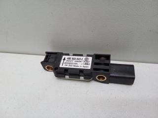 Запчасть датчик air bag Volkswagen Touareg 2005