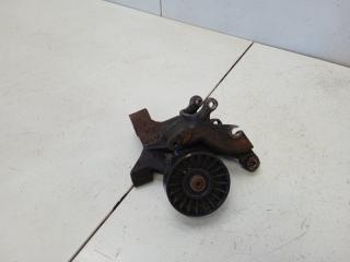 Запчасть кронштейн генератора Iran Khodro Samand 2007