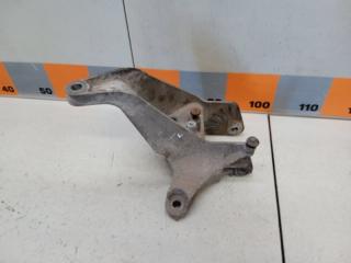 Фото запчасти кронштейн кпп Mini Hatch 2006 Б/У запчасть Запчасть кронштейн кпп Mini Hatch 2006