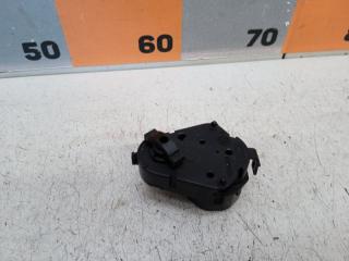 Запчасть моторчик заслонки отопителя BMW X5 2000