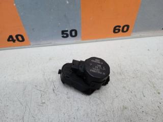 Запчасть моторчик заслонки отопителя BMW X5 2000