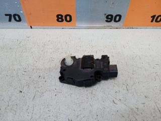 Фото запчасти моторчик заслонки отопителя Mercedes-Benz C-Class 2007-2015 Б/У запчасть Запчасть моторчик заслонки отопителя Mercedes-Benz C-Class 2007-2015