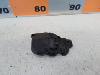 Фото запчасти моторчик заслонки отопителя Mercedes-Benz C-Class 2007-2015 Б/У запчасть Запчасть моторчик заслонки отопителя Mercedes-Benz C-Class 2007-2015