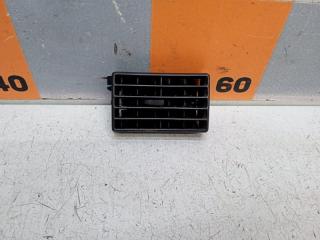 Запчасть дефлектор воздушный Audi 80 1988