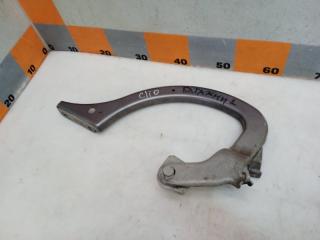 Петля крышки багажника левая Renault Clio 1998-2008