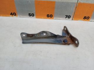 Фото запчасти петля капота левая Subaru Legacy 1999 Б/У запчасть Запчасть петля капота левая Subaru Legacy 1999