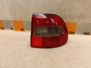 Запчасть фонарь задний правый Volvo V40 1995-2004