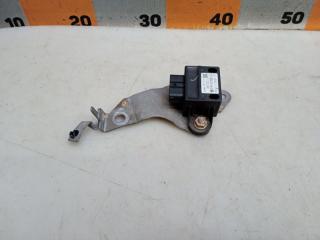 Запчасть датчик ускорения Mazda Mazda6 2003