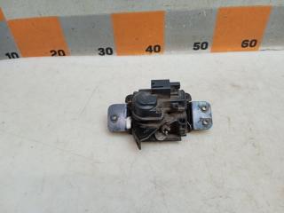 Фото запчасти замок багажника Dodge Caliber 2008 Б/У запчасть Запчасть замок багажника Dodge Caliber 2008