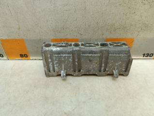 Запчасть кронштейн Renault Clio 2001