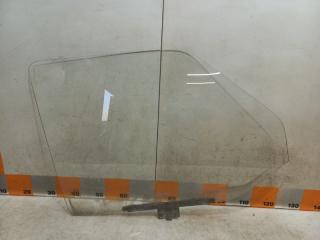 Фото запчасти стекло двери передней правой Volkswagen Transporter Б/У запчасть Запчасть стекло двери передней правой Volkswagen Transporter