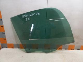 Запчасть стекло двери задней правой Skoda Roomster