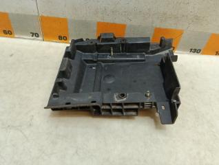 Запчасть площадка под акб Renault Laguna 2003