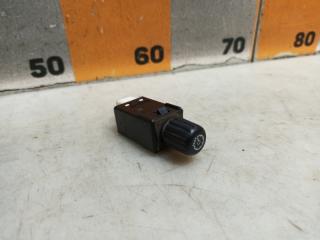 Фото запчасти кнопка освещения панели приборов Lexus RX300 2002 Б/У запчасть Запчасть кнопка освещения панели приборов Lexus RX300 2002