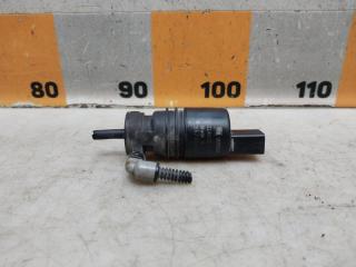 Запчасть насос омывателя Opel Insignia 2010