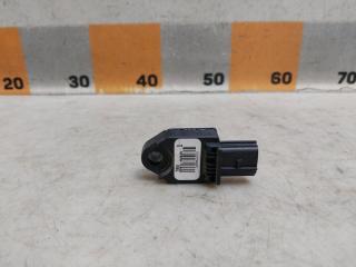 Фото запчасти датчик air bag Toyota Corolla 2006 Б/У запчасть Запчасть датчик air bag Toyota Corolla 2006