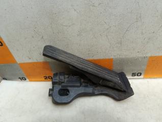 Фото запчасти педаль газа Volkswagen Passat Б/У запчасть Запчасть педаль газа Volkswagen Passat